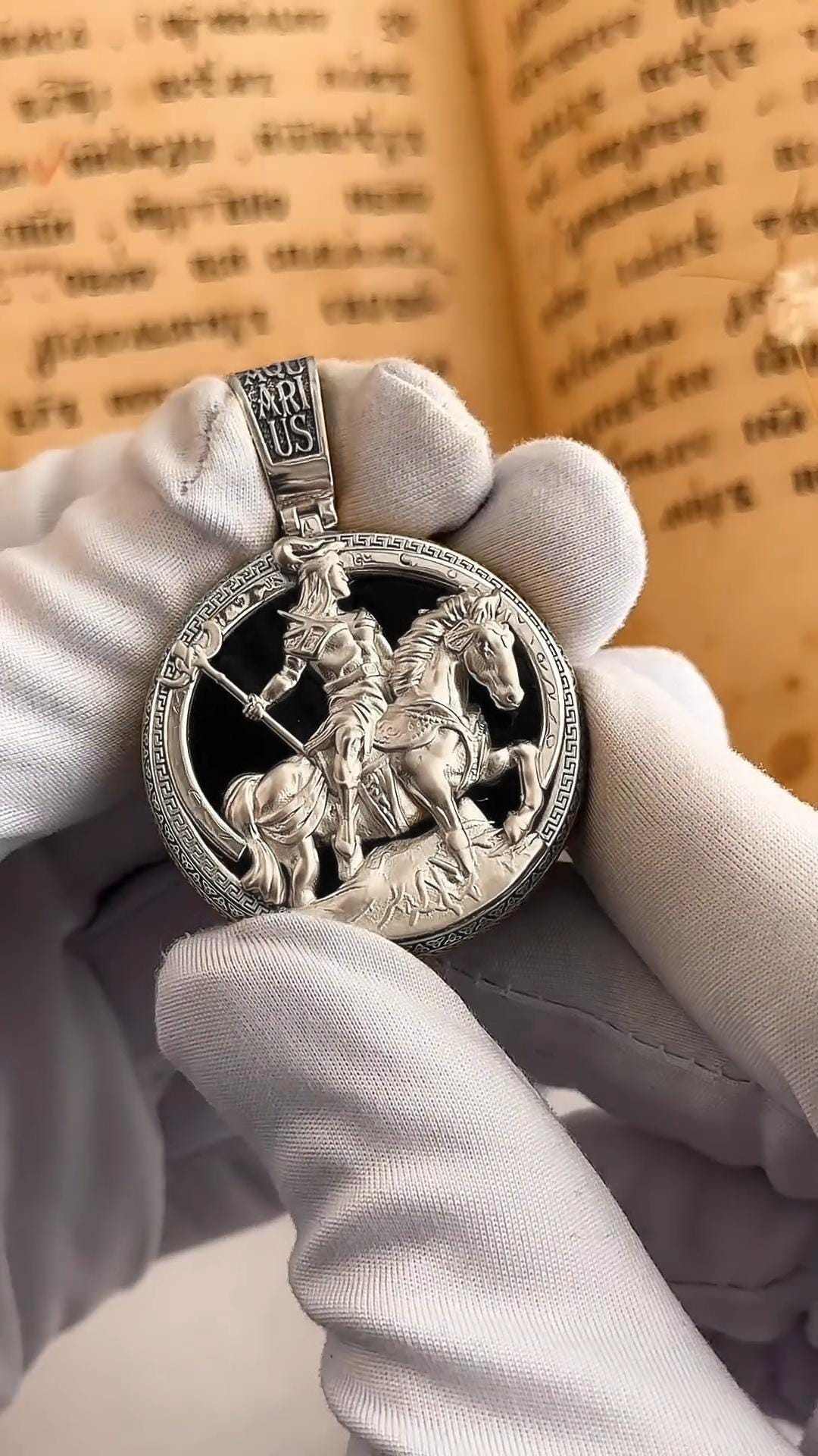 Saint George Dragon Religious Necklace, Saint George, St George Dragon, St George, Antique Religious, Antique Necklace, Dragon Pendant 537