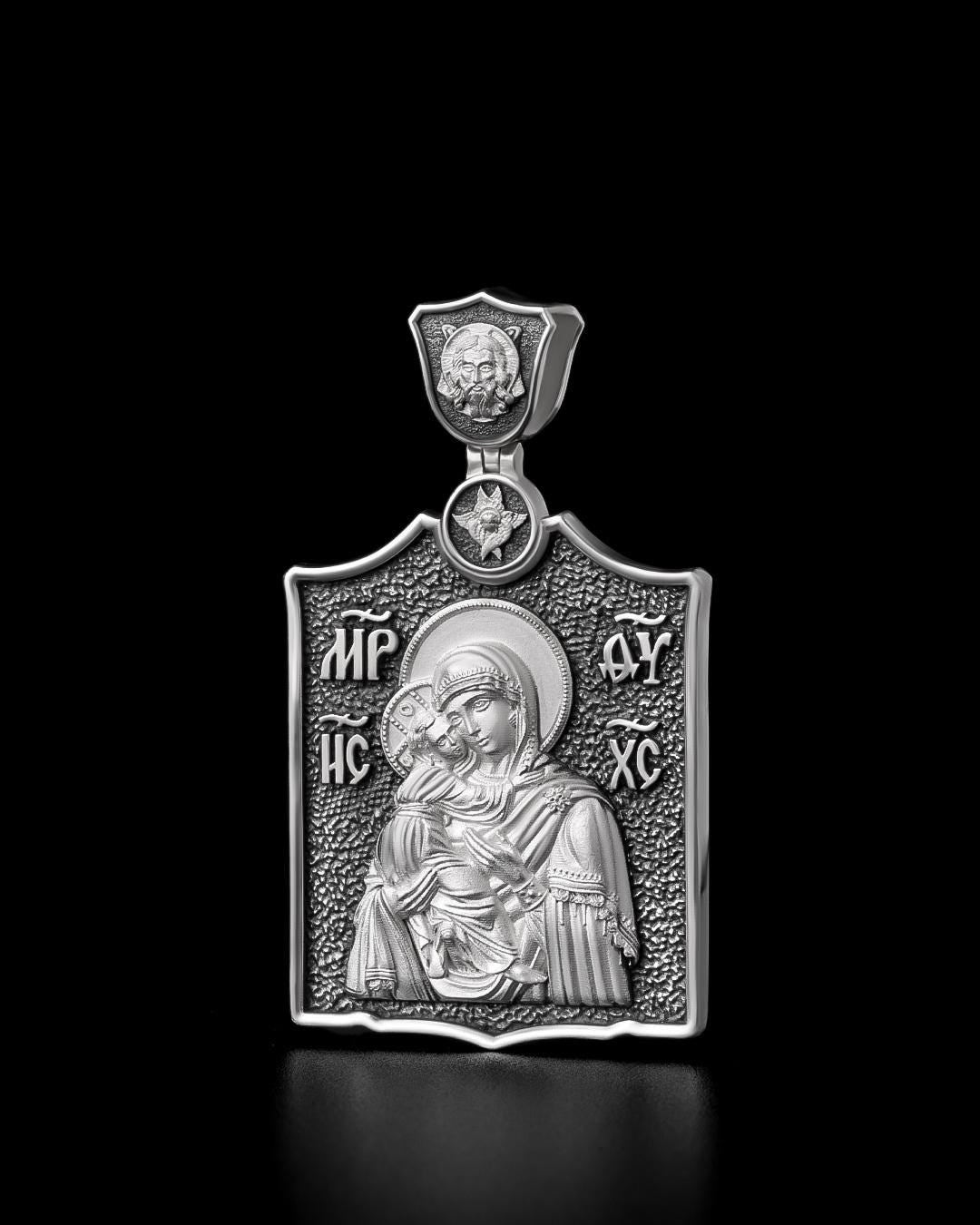 Virgin mary and baby jesus necklace in silver, Personalized mother mary necklace for mama, Custom name necklace for wife 515